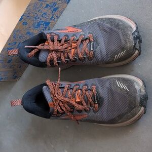 Brooks Cascadia 16 GTX
